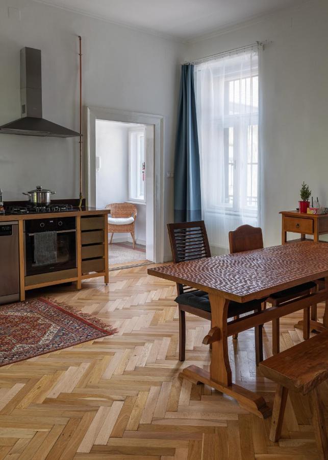 Bright & Spacious Loft With Basilica View Apartament