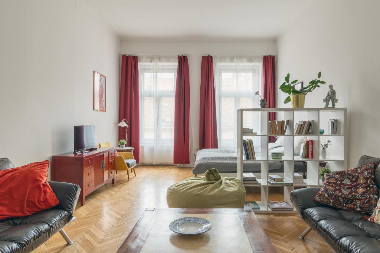 Bright & Spacious Loft With Basilica View Apartament *