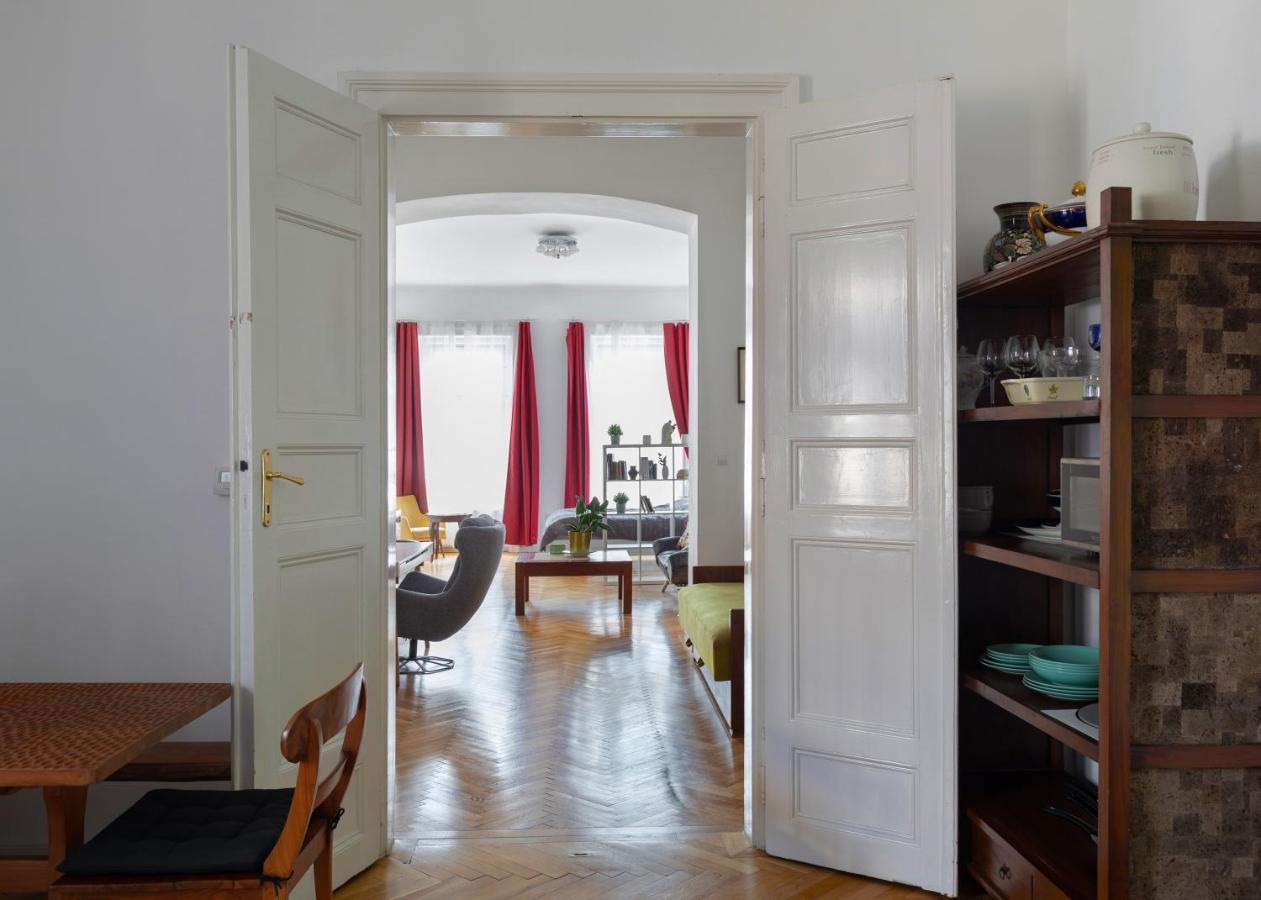 Bright & Spacious Loft With Basilica View Boedapest